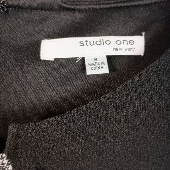 Studio One NY Slimming Colorblock Sheath Dress Black Stretch Size 8 - Picture 6 of 7